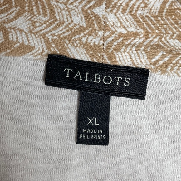 Talbots V Neck Tan and White Chevron Print Blouse - Picture 5 of 6